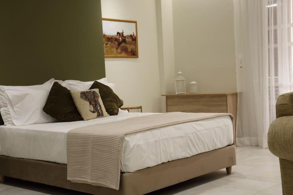 Eclectic Apartment Near Downtown Candia Esterno foto
