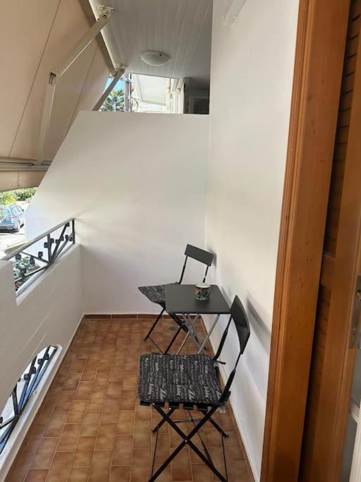 Eclectic Apartment Near Downtown Candia Esterno foto